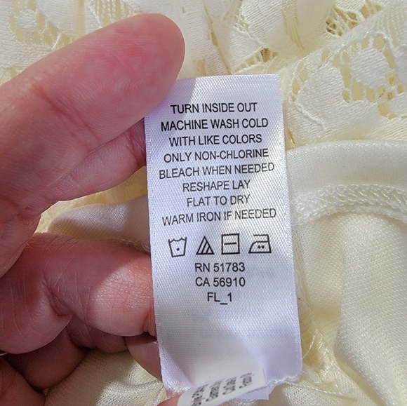 NWT Maurices White Lace Cap Sleeve Lined Mini Dress Bridal Shower Size Small - Picture 11 of 14